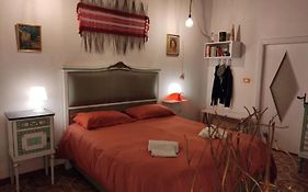 Casa Vacanza-Donnamalia Napoli Centro Storico