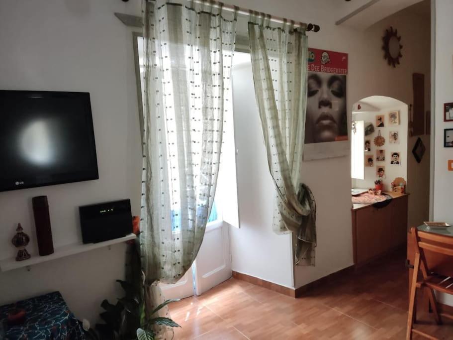 Casa Vacanza-Donnamalia Napoli Centro Storico Villa Esterno foto